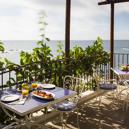Hotel Umberto A Mare 3*