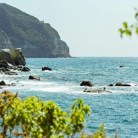 Umberto A Mare Forio (Isola d'Ischia)