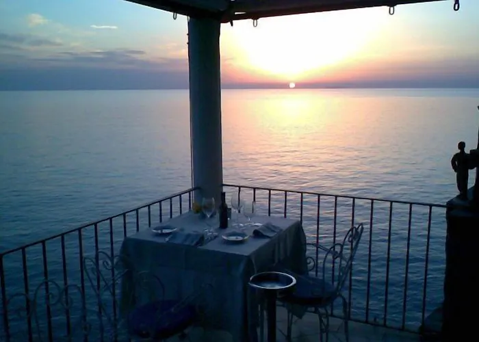Umberto A Mare Szálloda 3*