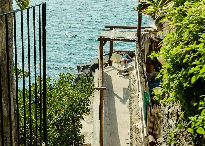 Umberto A Mare 3*